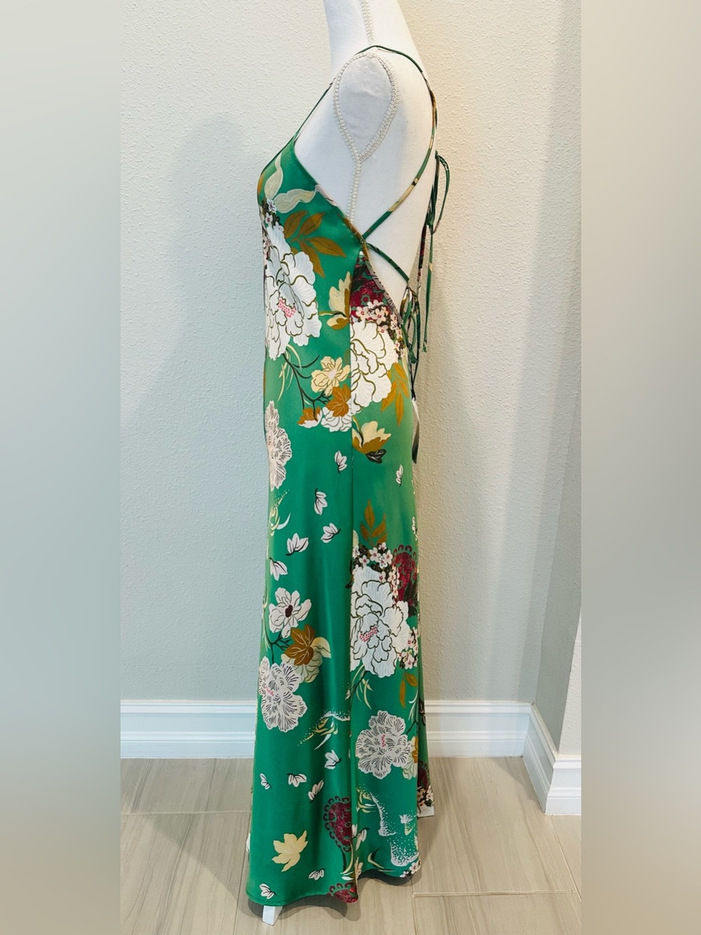 NWT Zara Women’s Size Small - Green Floral Slip Dress - V-Neck Maxi - Picture 3 of 8
